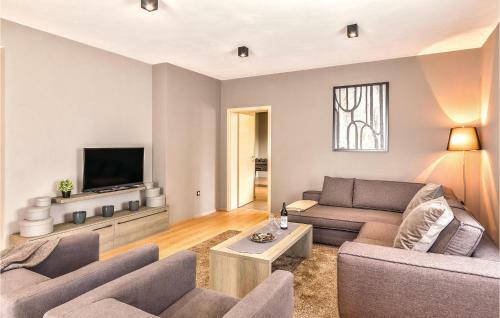 Holiday Home Trosti 11