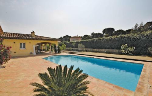 Holiday Home Quartier Du Pr�conil