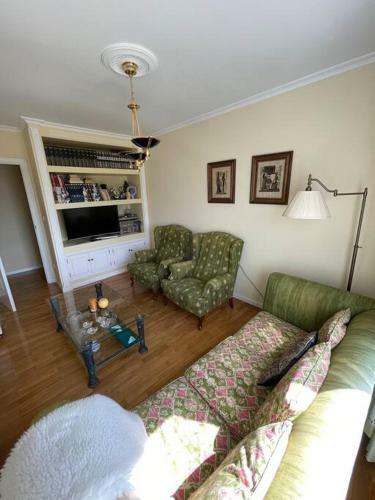Apartamento Piso Vacacional Con Terraza Panor�mica A La R�a.