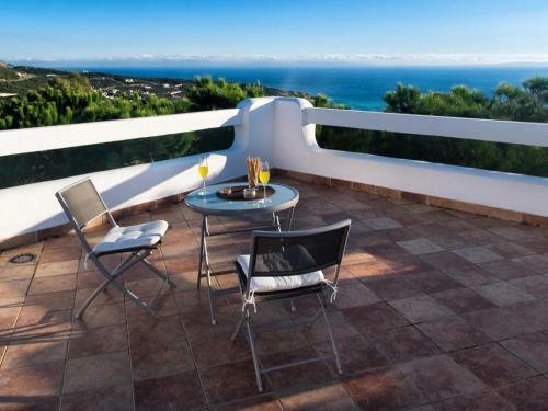 Ref 4 Casa Blanca