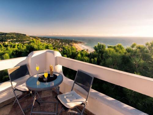 Ref 4 Casa Blanca