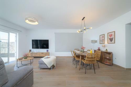 Vv Villa Secretos De Yaiza 1 By Hh - Private Pool & Bbq