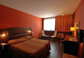 Hotel H�tel Des Dhuits