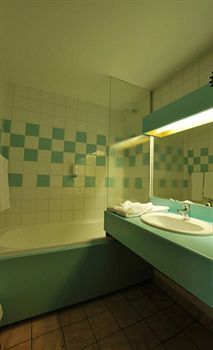 Hotel H�tel Des Dhuits