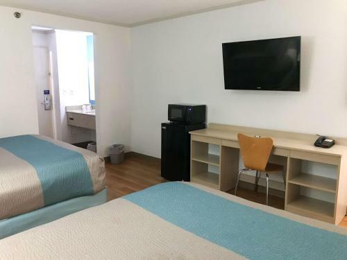 Motel 6 Norcross