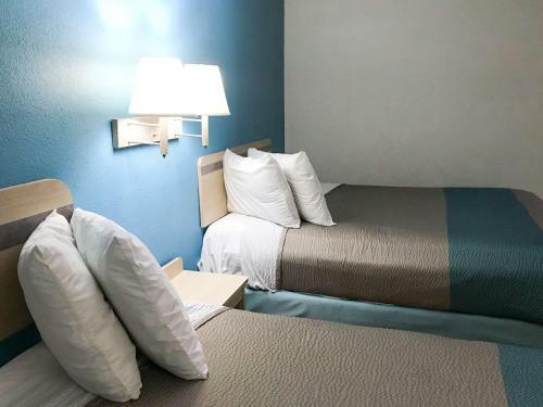 Motel 6 Norcross