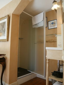 Hostal La Maison De Famille