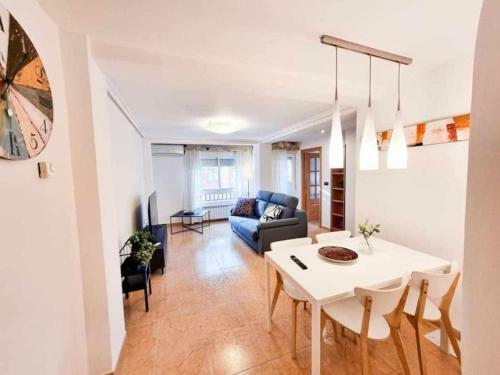 Apartamento El Reloj Del Pilar Comotucasa