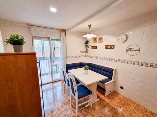 Apartamento El Reloj Del Pilar Comotucasa