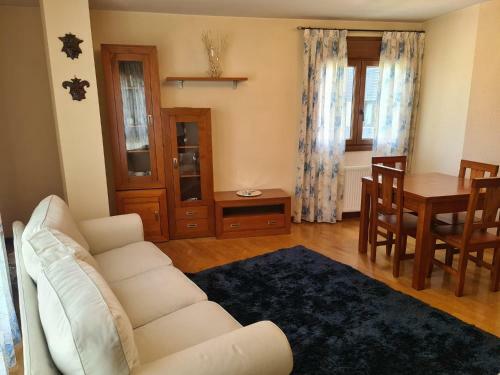 Apartamento R�a Villaviciosa