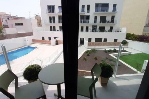 Apartamento Obra Nueva A Estrenar Con Piscina En El Centro De Vilanova