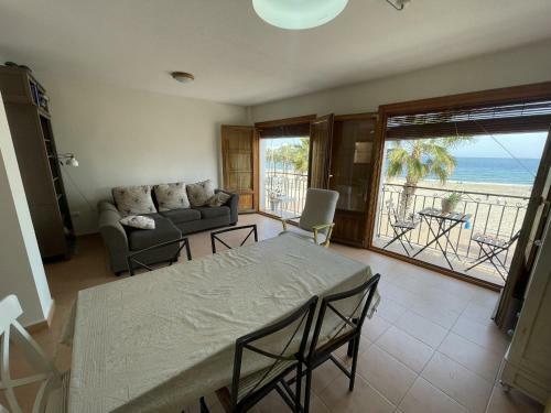 Ar2a, Apartamento Primera L�nea Arsenal 22