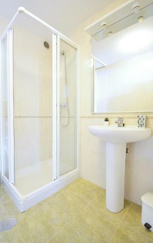 Apartamento Con Parking En Villaju�n