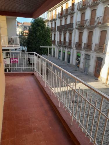 Apartamento Piso Rey Davi�a.