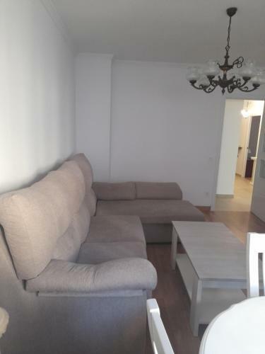 Apartamento Piso Rey Davi�a.