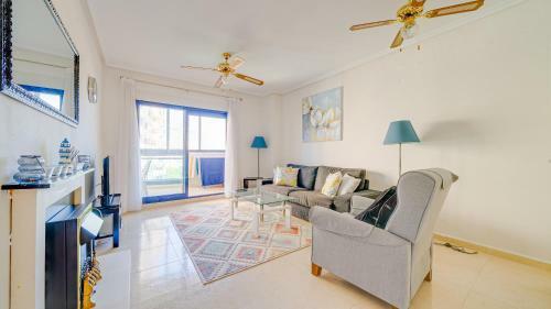 Apartamento Piso De 2 Dormitorios Azaleas La Cala