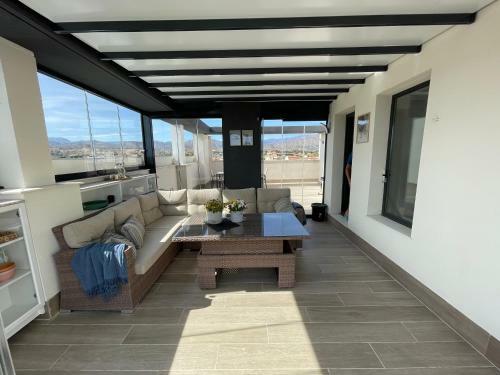 Apartamento Bm5a, Gran �tico Duplex Con Dos Terrazas Cerca El Mar
