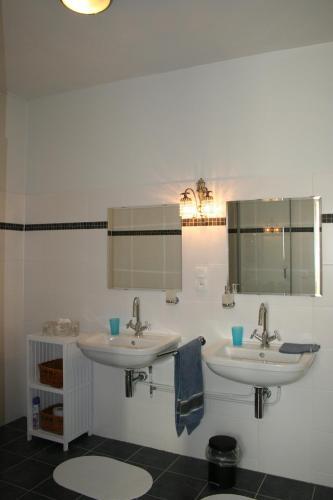 Bed & Breakfast La Double Porte