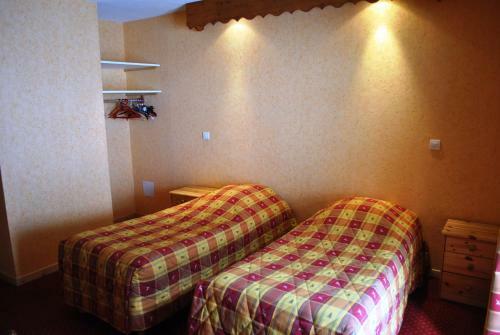 Hotel H�tel Les M�l�zes
