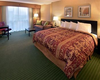 University Plaza Hotel