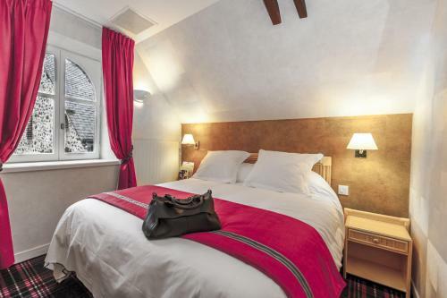 Hotel Au Relais Du Gu� De Selle