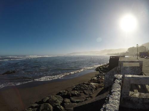 Caba�as Mar De Duao