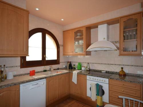Casa L'armentera, 3 Dormitorios, 7 Personas - Es-89-83