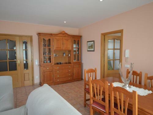 Casa L'armentera, 3 Dormitorios, 7 Personas - Es-89-83