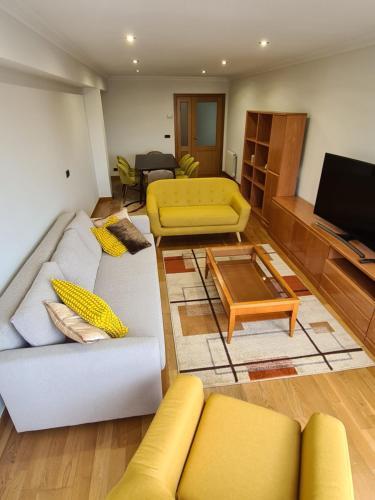 Apartamento Calle Areal Muy C�ntrico