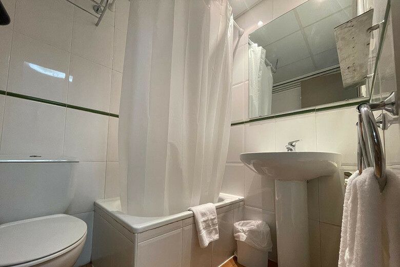 Hotel Ta�ll