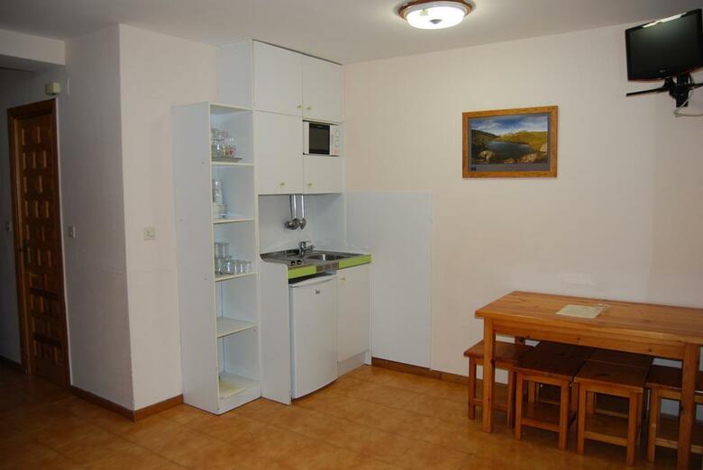 Aparthotel Midi 3000