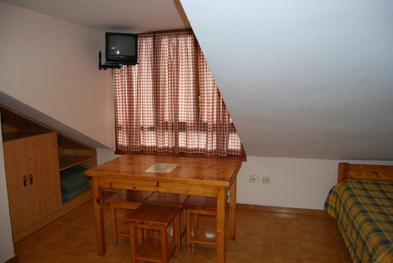 Aparthotel Midi 3000