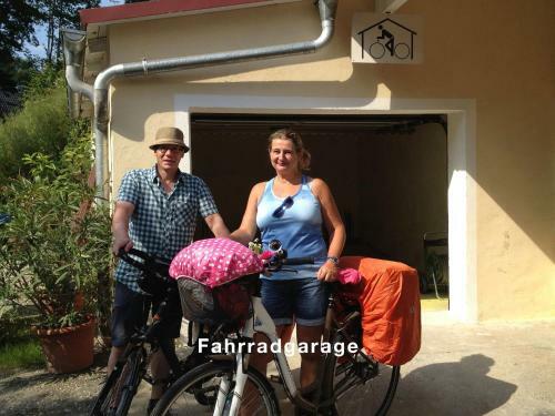 Hostal Pension Gambrinus