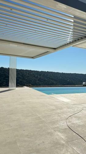 Villa Exclusiva Con Piscina Infinity Y Jacuzzi!
