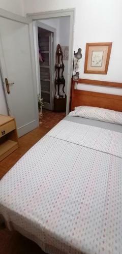 Mary's Rooms Low Cost
