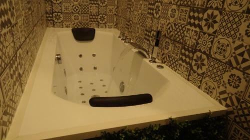 Hostal Cozy Rooms - Ba�era Hidromasaje
