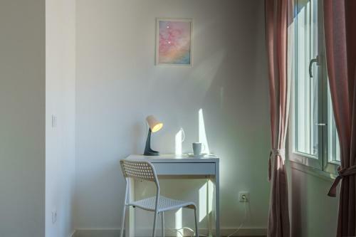 Brand New, Modern & Stylish Apartment