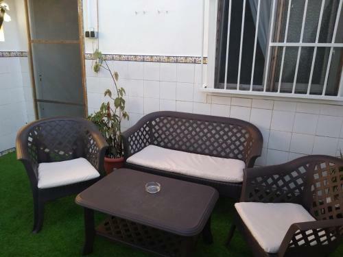 Casa Con Encanto Y Terraza Junto A La Playa