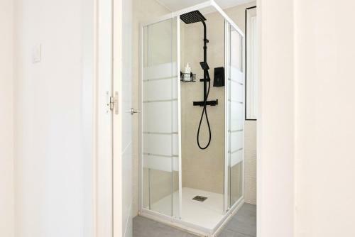 Apartamento Spacious, Sunny Flat By City Of Arts & Sciences