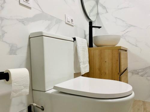 Lodge Mediterraneanindustrial Style Apartment N4