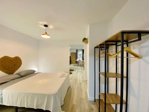 Lodge Mediterraneanindustrial Style Apartment N4
