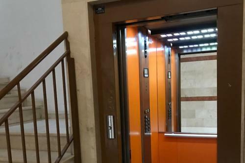 Apartamento C�modo Y Espacioso Con Parking
