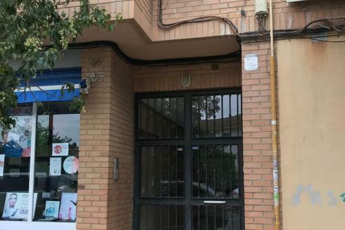 Apartamento C�modo Y Espacioso Con Parking