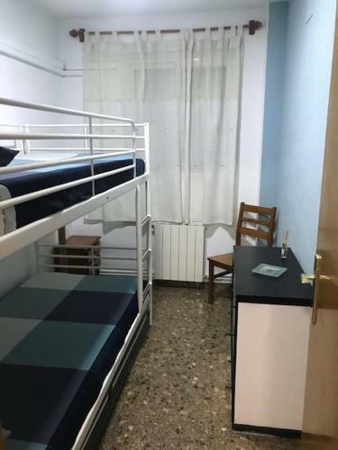 Apartamento C�modo Y Espacioso Con Parking