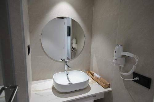 Hotel Suites Puerto Valencia