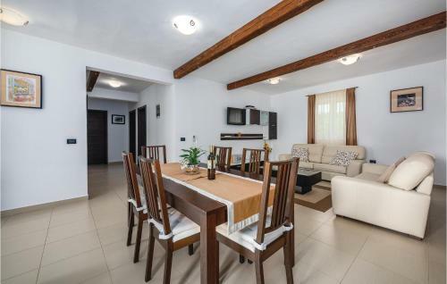 Holiday Home Labin Topid II