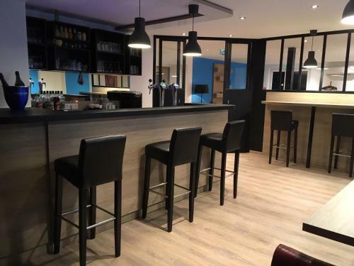 Hotel Revotel