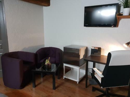 Hostal Le Point De Chute
