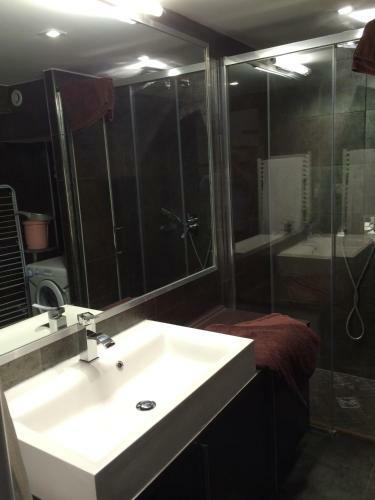 Apartamento Eden Residence