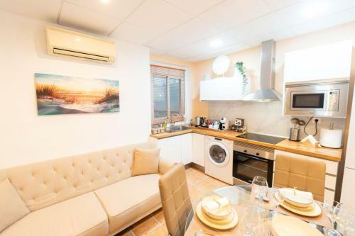 Lovely Apartment Near Beach & Science City